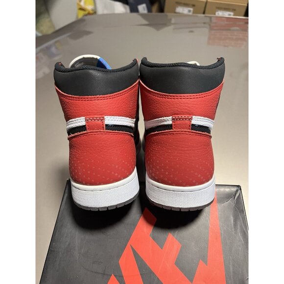 Jordan 1 Spider-Man Origin Story  555088602 Size 10.5 New/ tried on (Yellowing) - Picture 4 of 11